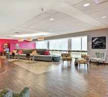 Home2 Suites by Hilton Beaufort Lobby