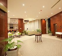 Hilton Garden Inn Kampala Lobby