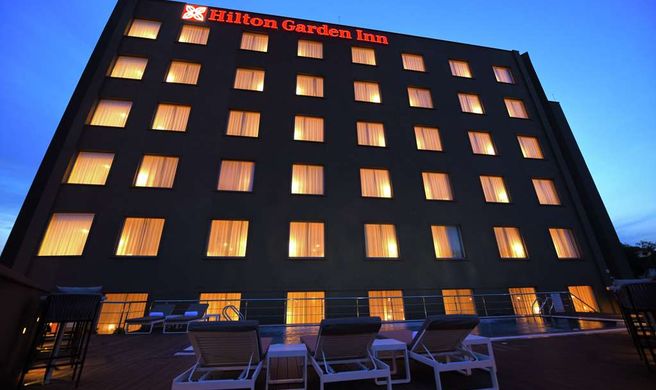 Hilton Garden Inn Kampala Exterior