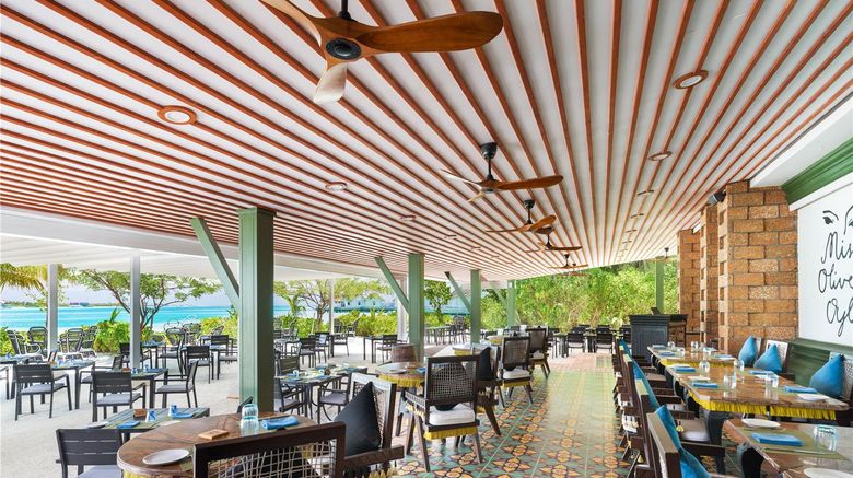 <b>SAii Lagoon Maldives, Curio by Hilton Restaurant</b>. Images powered by <a href="https://iceportal.shijigroup.com/" title="IcePortal" target="_blank">IcePortal</a>.