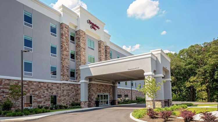 Hampton Inn Cranbury Exterior