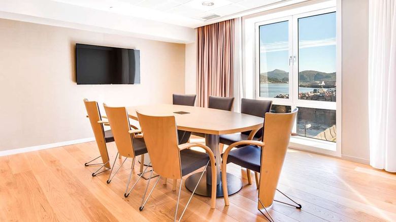 <b>Quality Hotel Alesund Meeting</b>. Images powered by <a href="https://iceportal.shijigroup.com/" title="IcePortal" target="_blank">IcePortal</a>.