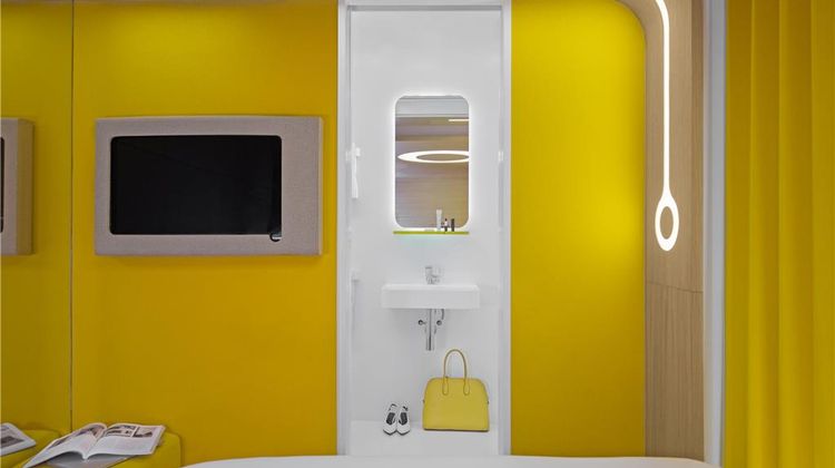 Hotel Odyssey Room