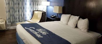 Days Inn by Wyndham Thomson Room