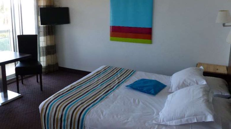 <b>Tierce Beach Hotel Room</b>. Images powered by <a href="https://iceportal.shijigroup.com/" title="IcePortal" target="_blank">IcePortal</a>.