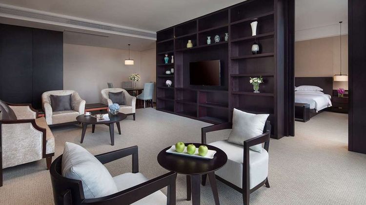 Ramada by Wyndham Taizhou Room