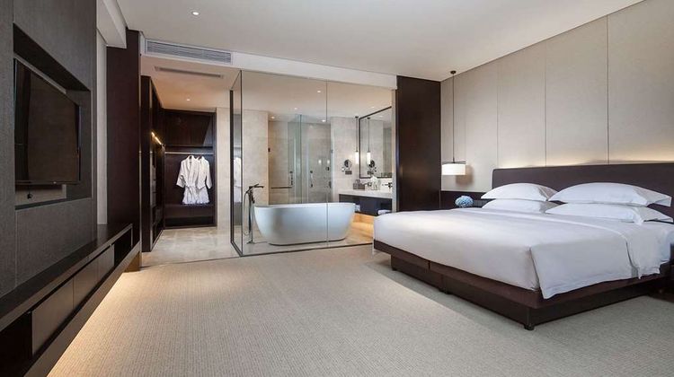 Ramada by Wyndham Taizhou Room