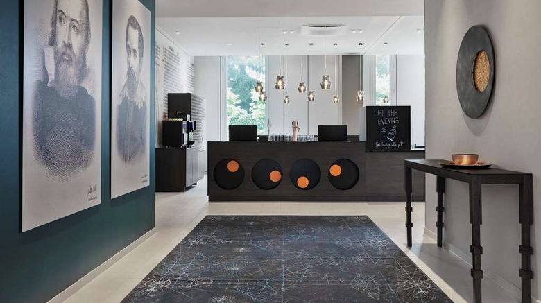 <b>Stellaris Apartment Hotel Lobby</b>. Images powered by <a href="https://iceportal.shijigroup.com/" title="IcePortal" target="_blank">IcePortal</a>.