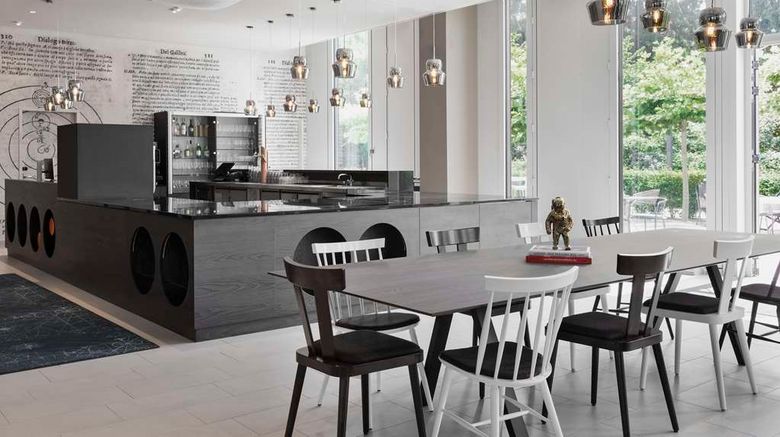 <b>Stellaris Apartment Hotel Restaurant</b>. Images powered by <a href="https://iceportal.shijigroup.com/" title="IcePortal" target="_blank">IcePortal</a>.