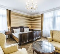Heliopark Bad Hotel Zum Hirsch Room