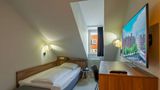 <b>Astor Hotel Room</b>. Images powered by <a href="https://iceportal.shijigroup.com/" title="IcePortal" target="_blank">IcePortal</a>.
