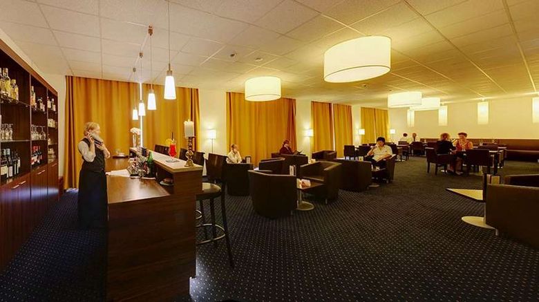 <b>Royal International Leipzig Restaurant</b>. Images powered by <a href="https://iceportal.shijigroup.com/" title="IcePortal" target="_blank">IcePortal</a>.