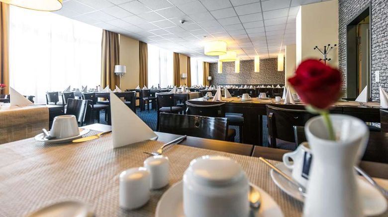 <b>Royal International Leipzig Restaurant</b>. Images powered by <a href="https://iceportal.shijigroup.com/" title="IcePortal" target="_blank">IcePortal</a>.