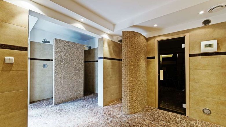 <b>Hotel Vista Spa</b>. Images powered by <a href="https://iceportal.shijigroup.com/" title="IcePortal" target="_blank">IcePortal</a>.