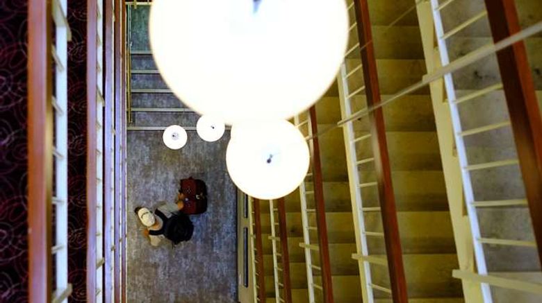 <b>Mirabell Hotel by Maier Privathotels Lobby</b>. Images powered by <a href="https://iceportal.shijigroup.com/" title="IcePortal" target="_blank">IcePortal</a>.