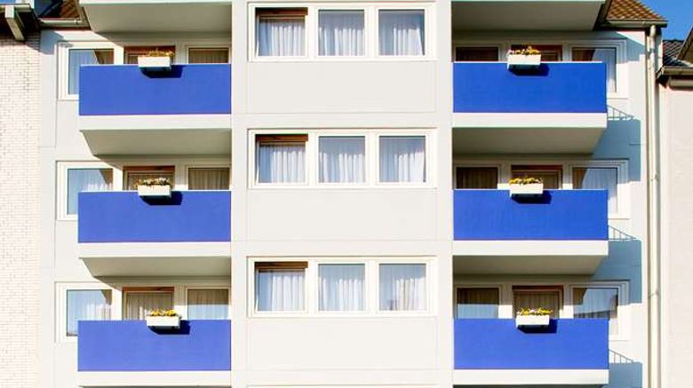 Hotel National Exterior. Images powered by <a href="https://iceportal.shijigroup.com" target="_blank" rel="noopener">Ice Portal</a>.