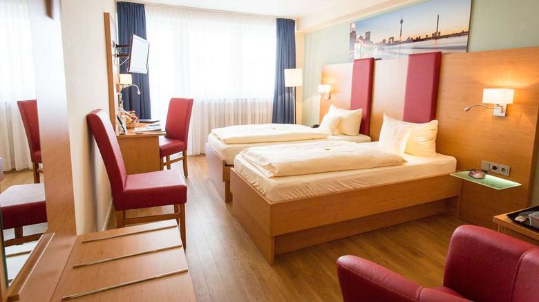 <b>Hotel National Room</b>. Images powered by <a href="https://iceportal.shijigroup.com/" title="IcePortal" target="_blank">IcePortal</a>.