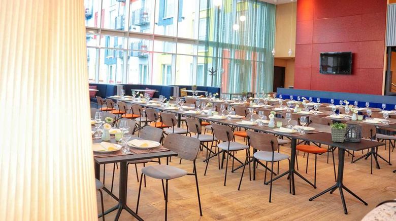 <b>Stay2Munich Hotel & Serviced Apartments Restaurant</b>. Images powered by <a href="https://iceportal.shijigroup.com/" title="IcePortal" target="_blank">IcePortal</a>.