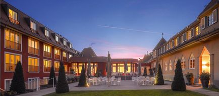 Waldhotel Stuttgart Exterior