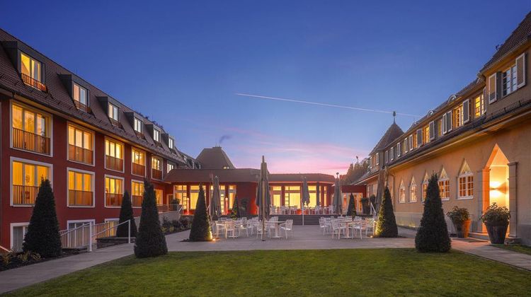 Waldhotel Stuttgart Exterior
