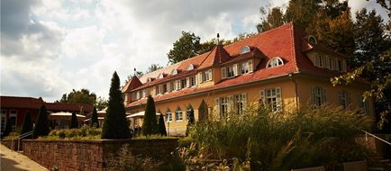 Waldhotel Stuttgart Exterior