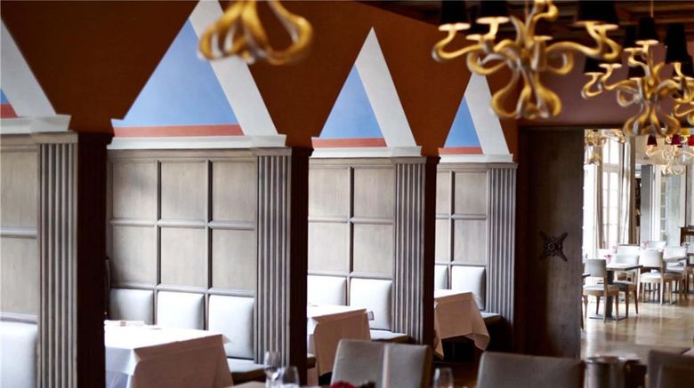 <b>Waldhotel Stuttgart Restaurant</b>. Images powered by <a href="https://iceportal.shijigroup.com/" title="IcePortal" target="_blank">IcePortal</a>.