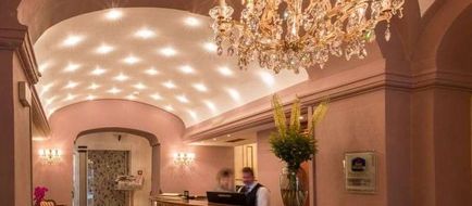 Schlosshotel Roemischer Kaiser Wien Lobby