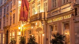 Schlosshotel Roemischer Kaiser Wien