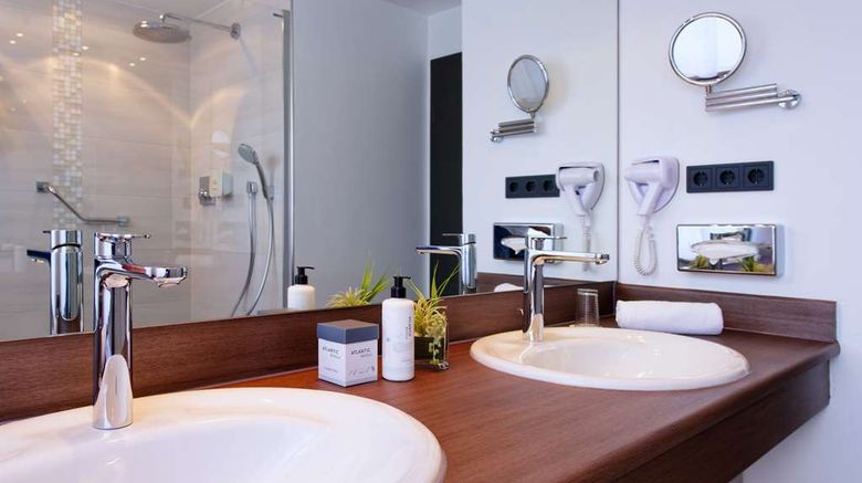 <b>Hotel Landgut Horn Suite</b>. Images powered by <a href="https://iceportal.shijigroup.com/" title="IcePortal" target="_blank">IcePortal</a>.