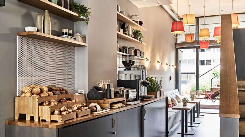 <b>BOLD Hotel Muenchen Zentrum Restaurant</b>. Images powered by <a href="https://iceportal.shijigroup.com/" title="IcePortal" target="_blank">IcePortal</a>.