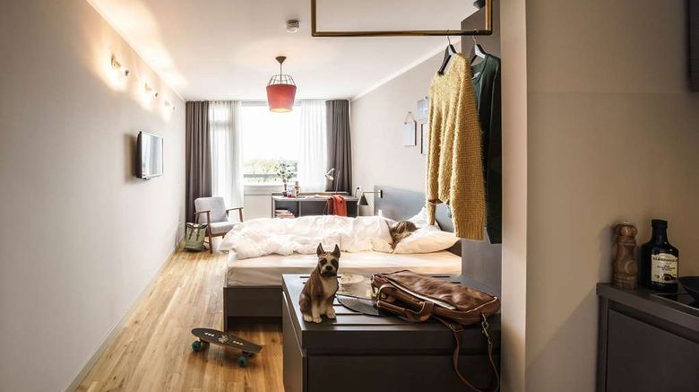 <b>BOLD Hotel Muenchen Zentrum Suite</b>. Images powered by <a href="https://iceportal.shijigroup.com/" title="IcePortal" target="_blank">IcePortal</a>.