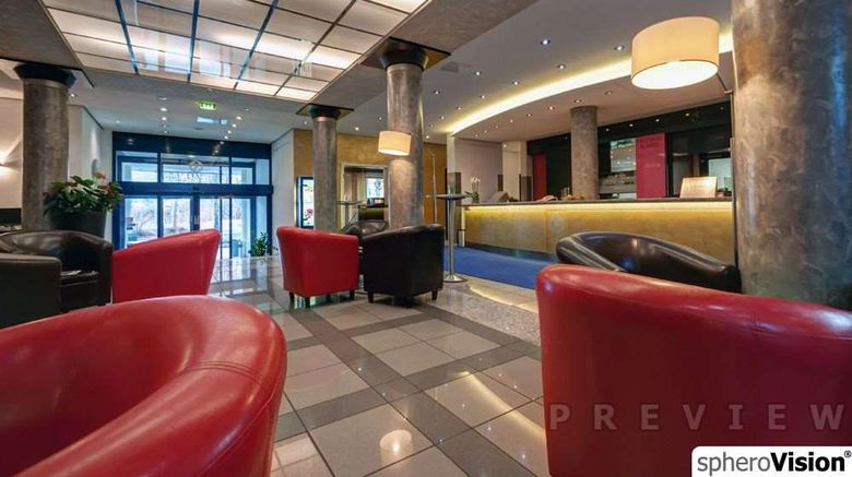<b>City Hotel Reutlingen Lobby</b>. Images powered by <a href="https://iceportal.shijigroup.com/" title="IcePortal" target="_blank">IcePortal</a>.