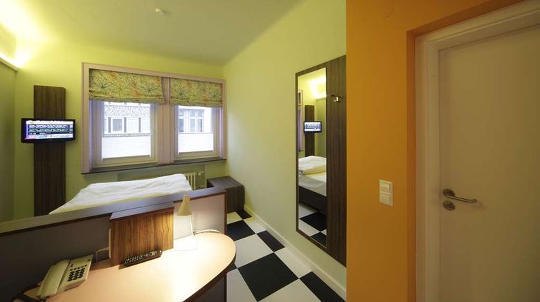 <b>Cityhotel Thueringer Hof Hannover Room</b>. Images powered by <a href="https://iceportal.shijigroup.com/" title="IcePortal" target="_blank">IcePortal</a>.