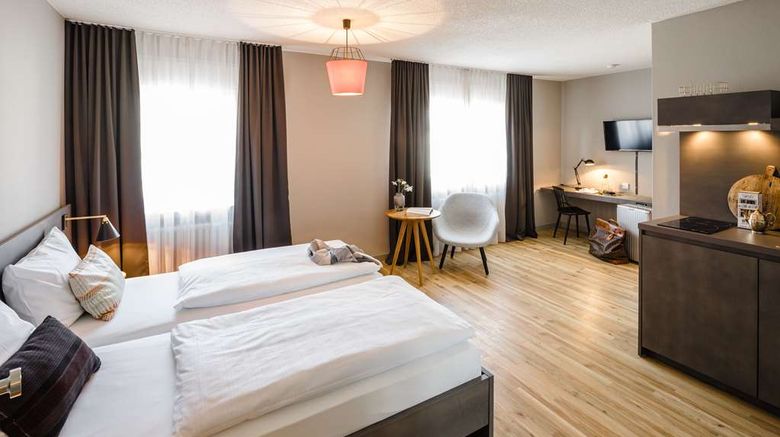 <b>BOLD Hotel Frankfurt Messe Room</b>. Images powered by <a href="https://iceportal.shijigroup.com/" title="IcePortal" target="_blank">IcePortal</a>.
