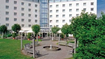 Globana Airport Hotel