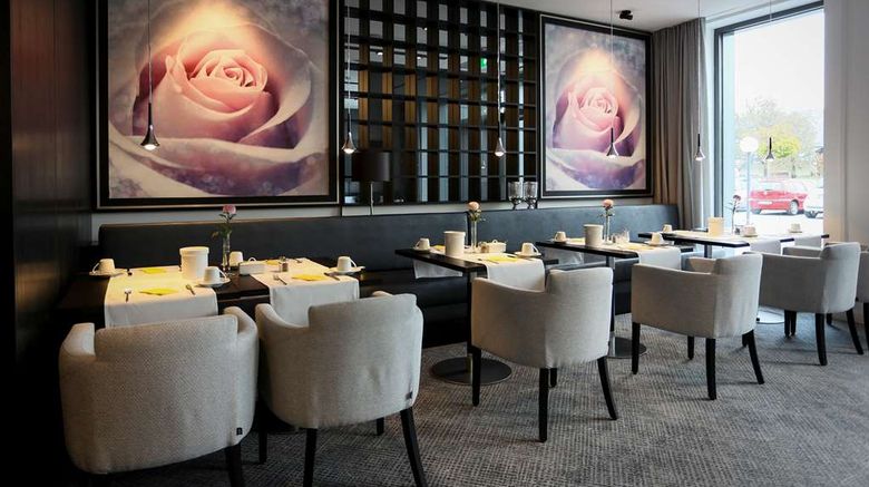 <b>Hotel Schempp Restaurant</b>. Images powered by <a href="https://iceportal.shijigroup.com/" title="IcePortal" target="_blank">IcePortal</a>.