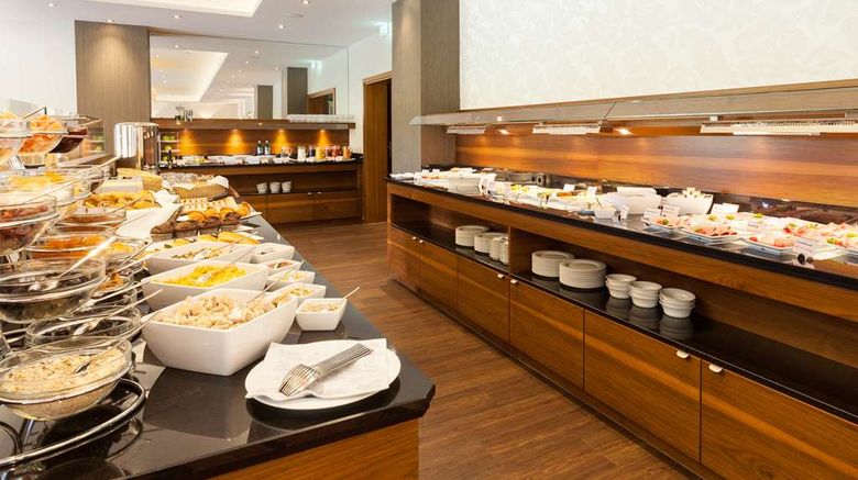 <b>Morada Hotel Heidesee Restaurant</b>. Images powered by <a href="https://iceportal.shijigroup.com/" title="IcePortal" target="_blank">IcePortal</a>.