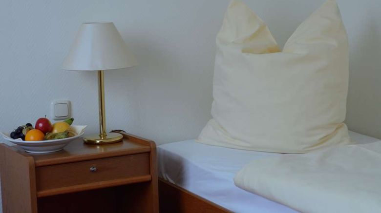 <b>Avalon Hotelpark Koenigshof Room</b>. Images powered by <a href="https://iceportal.shijigroup.com/" title="IcePortal" target="_blank">IcePortal</a>.