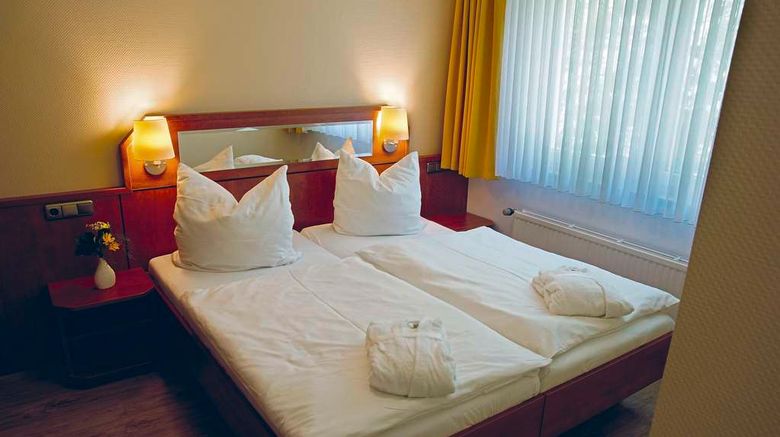 <b>Avalon Hotelpark Koenigshof Room</b>. Images powered by <a href="https://iceportal.shijigroup.com/" title="IcePortal" target="_blank">IcePortal</a>.