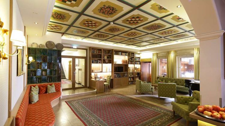 Hotel Bayerischer Hof Lobby