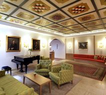 Hotel Bayerischer Hof Lobby