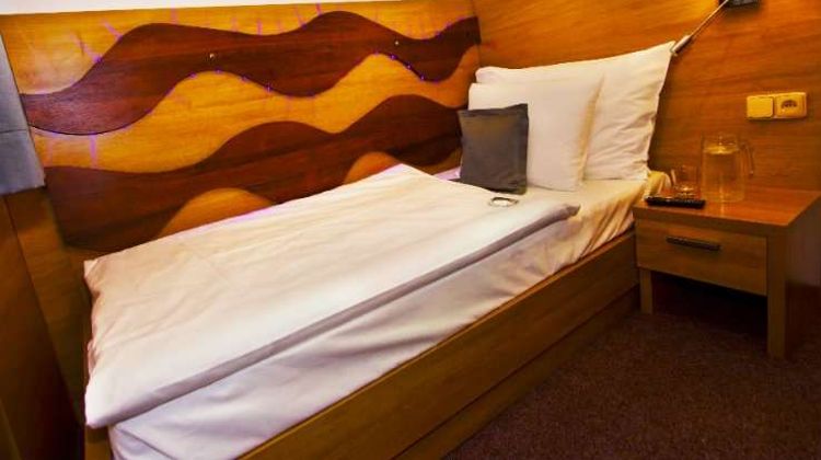 Hotel Danubia Gate Room