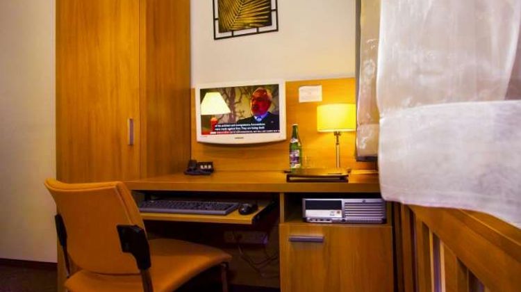 Hotel Danubia Gate Room