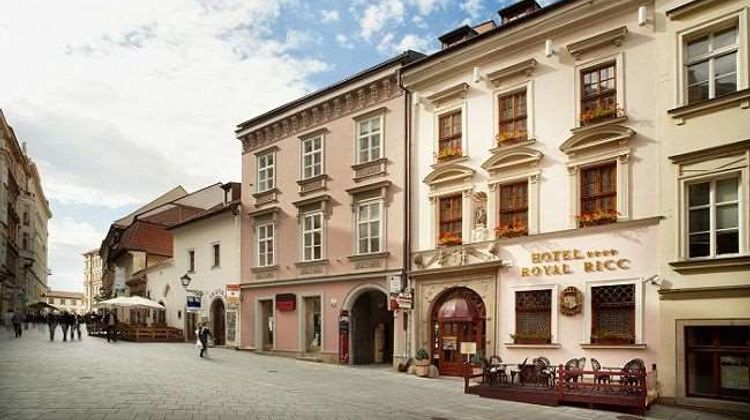 Hotel Royal Ricc Exterior
