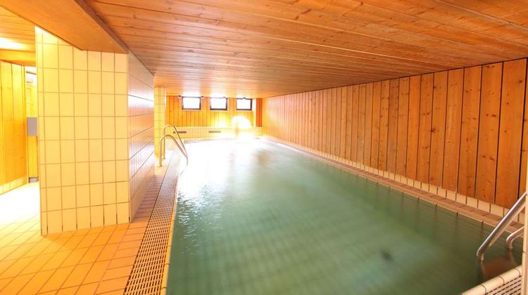 Schuster Hotel Pool