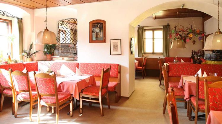 Schuster Hotel Restaurant
