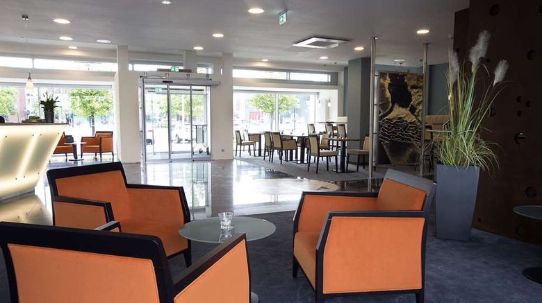 <b>Nordsee Hotel Bremerhaven Lobby</b>. Images powered by <a href="https://iceportal.shijigroup.com/" title="IcePortal" target="_blank">IcePortal</a>.