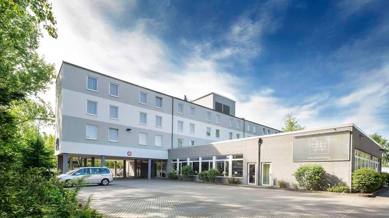 Median Hotel Hannover Messe Exterior. Images powered by <a href="https://iceportal.shijigroup.com" target="_blank" rel="noopener">Ice Portal</a>.