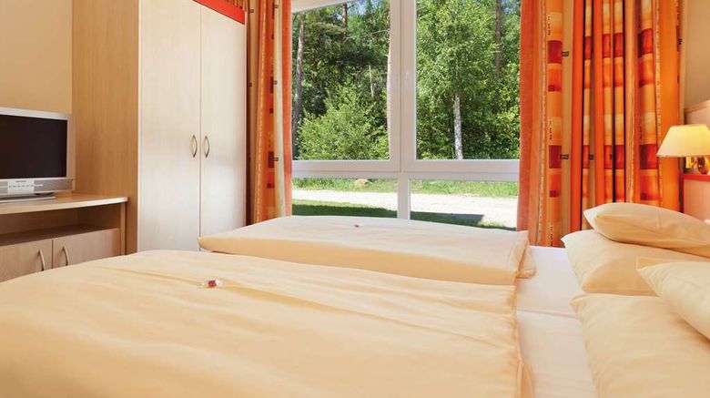 <b>Morada Hotel Isetal Room</b>. Images powered by <a href="https://iceportal.shijigroup.com/" title="IcePortal" target="_blank">IcePortal</a>.