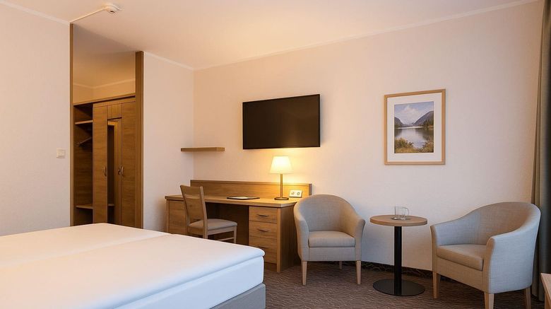 <b>AMBER RESIDENZ Bavaria Room</b>. Images powered by <a href="https://iceportal.shijigroup.com/" title="IcePortal" target="_blank">IcePortal</a>.